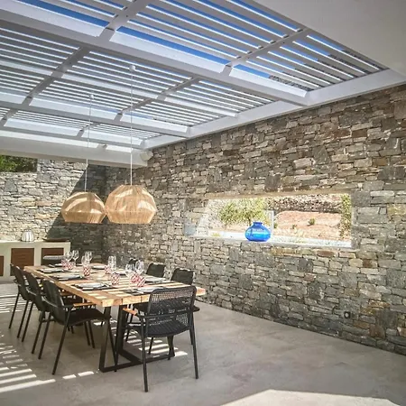 Feriehus Karana With A Large Swimming Pool Mykonos Town