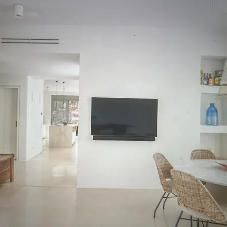 Ferienhaus Karana With A Large Swimming Pool *